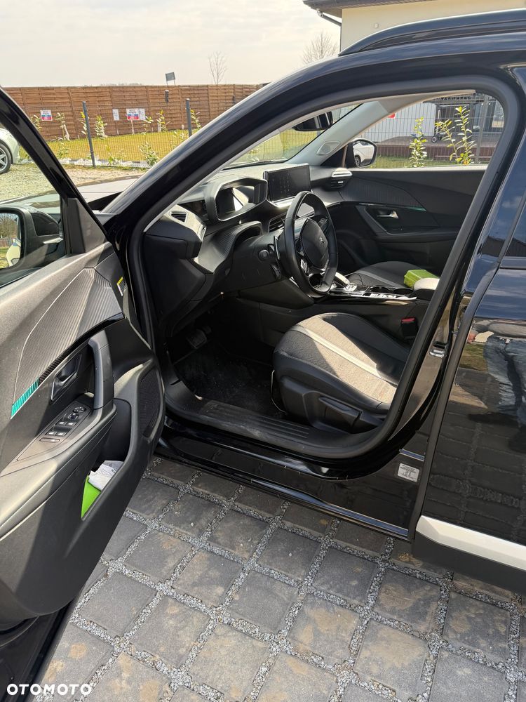 Peugeot 2008 PureTech 130 EAT8 Allure Pack - 5