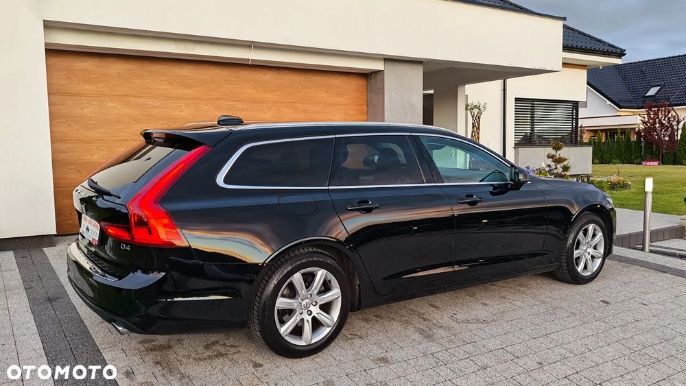 Volvo V90 D4 Geartronic Kinetic - 19