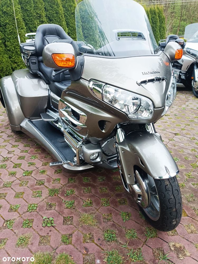 Honda GL - 6