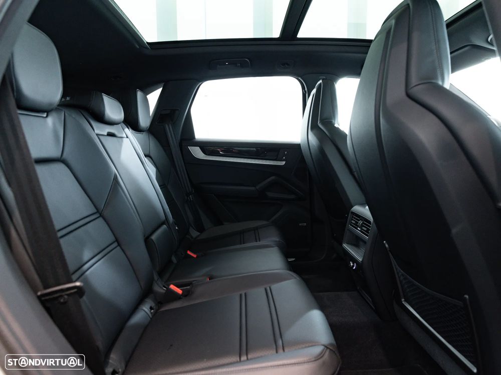 Porsche Cayenne E-Hybrid - 39