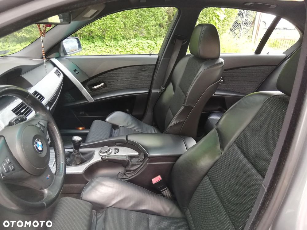 BMW Seria 5 525i - 8