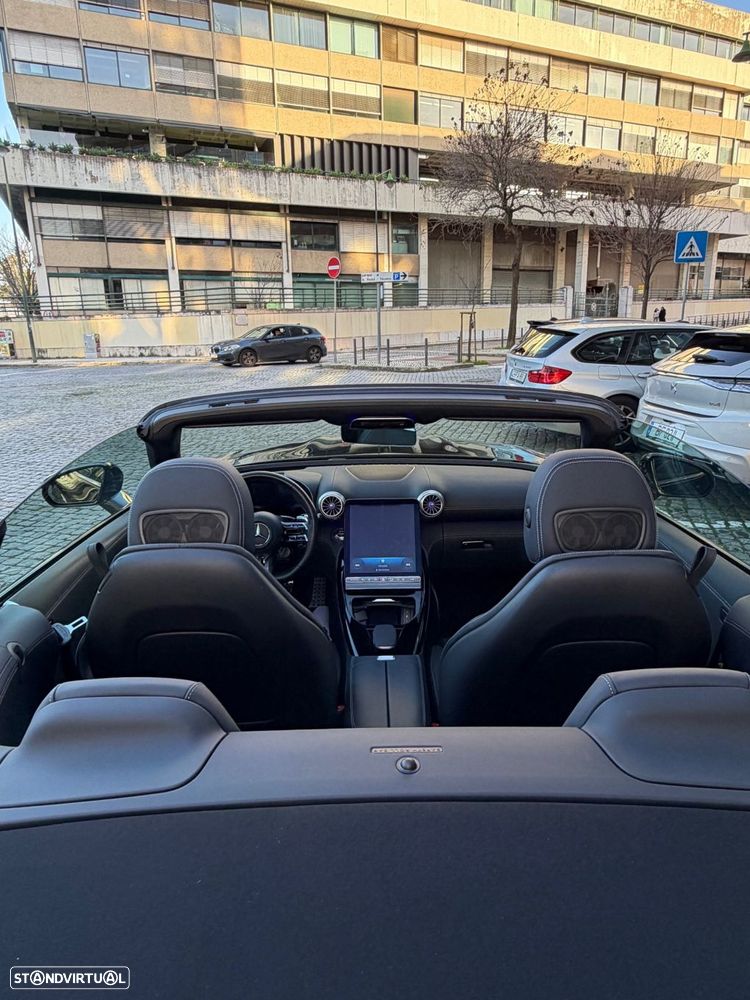 Mercedes-Benz SL 63 AMG 4Matic+ - 22