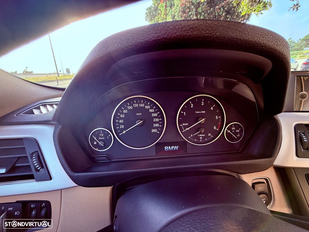 BMW 325 d Line Sport - 50