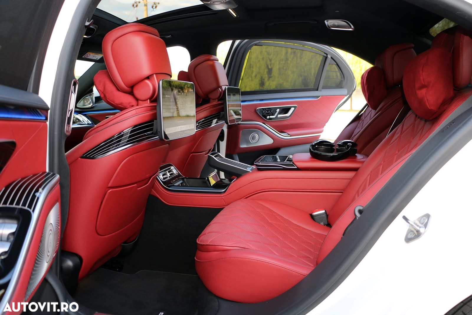 Mercedes-Benz S 500 4Matic L 9G-TRONIC - 30