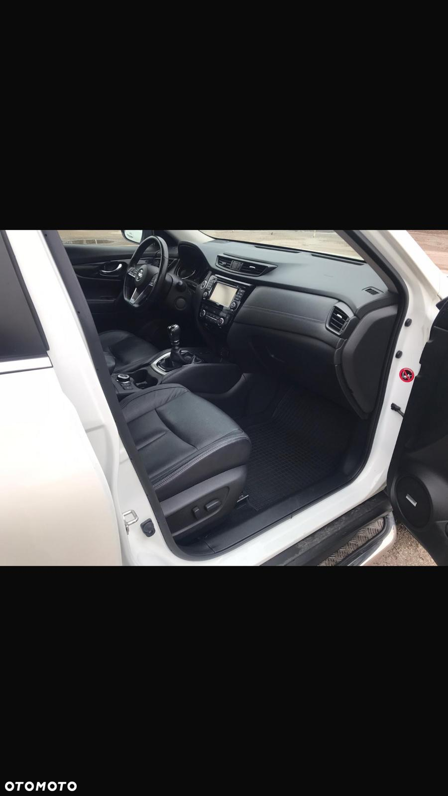 Nissan X-Trail - 10