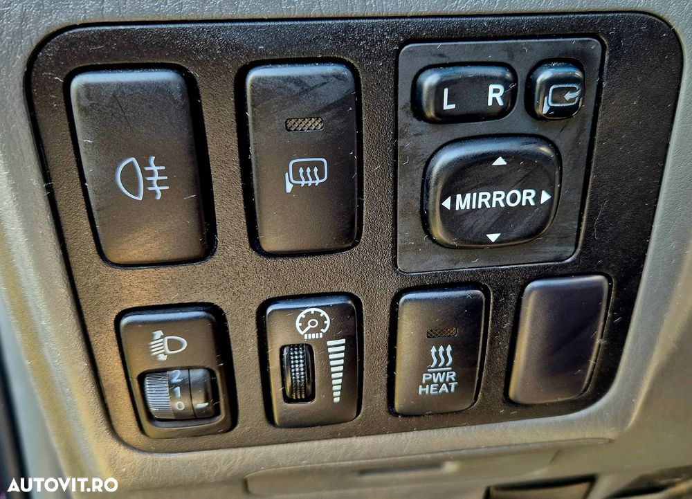 Toyota Land Cruiser 3.0 TD-4D Aut VX - 17