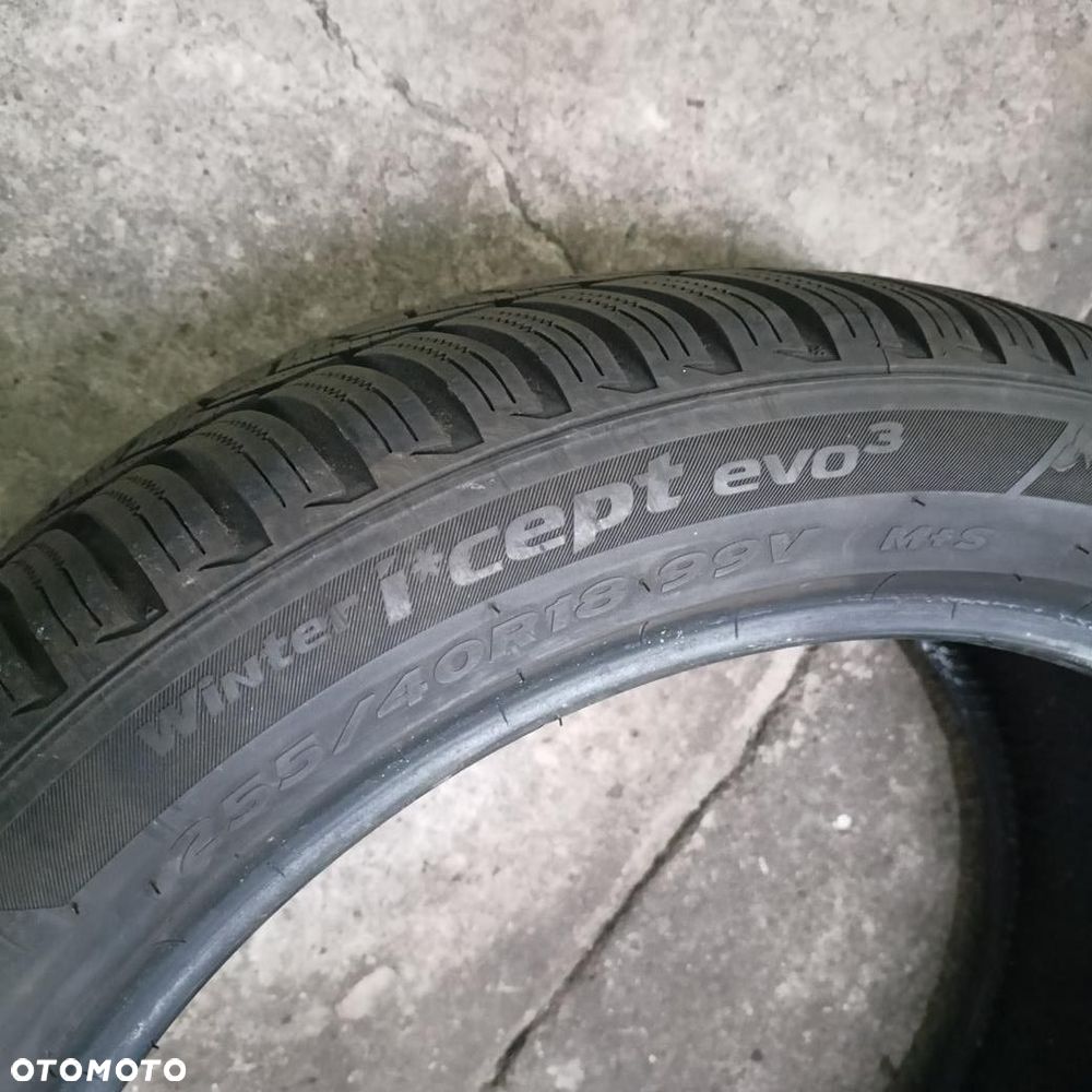 Opona 255/40/18 Hankook Winter I Cept Evo 3 (E8887) - 3