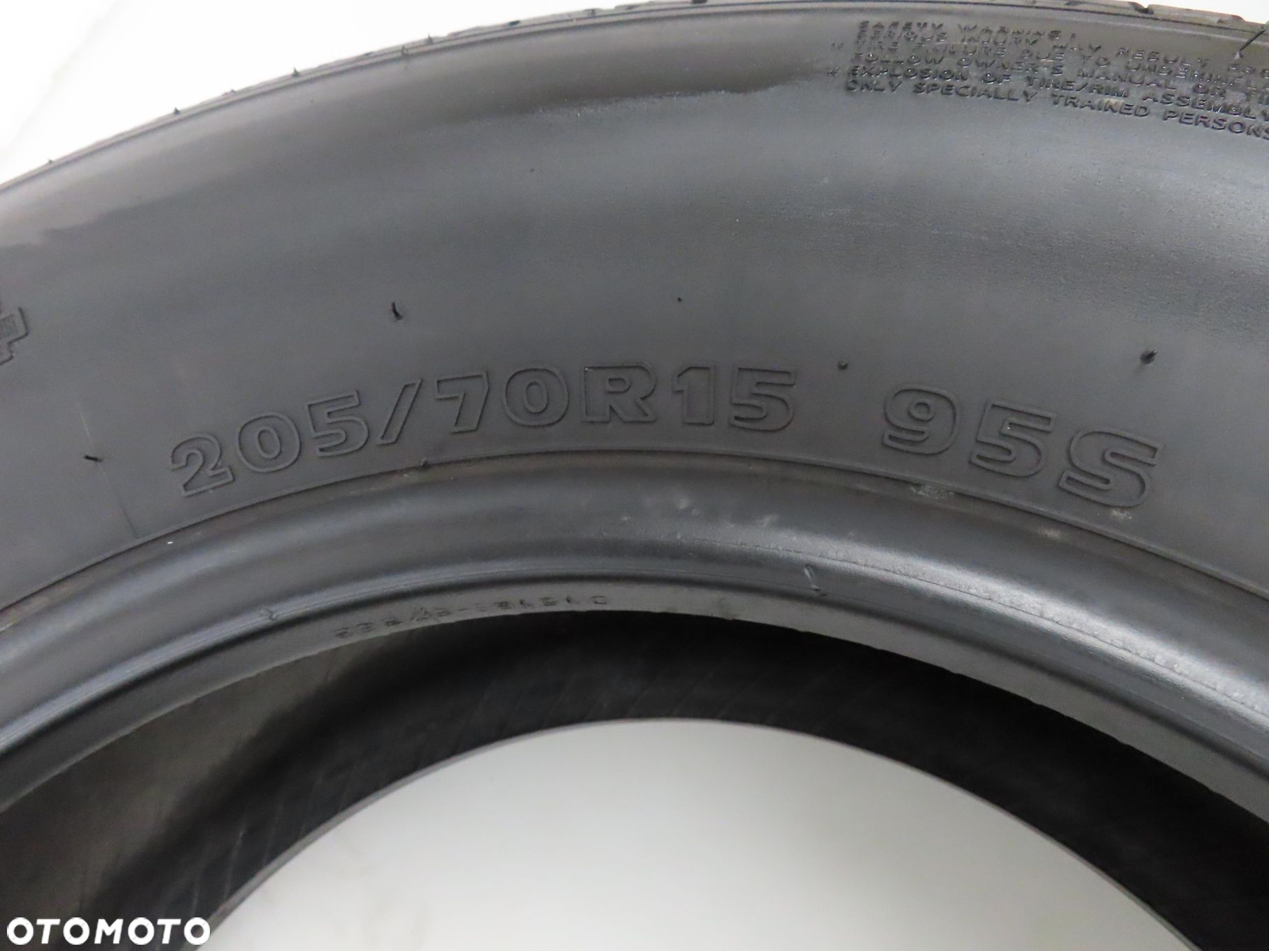 205/70R15 OPONA LETNIA Hankook Dynamic 4x4 95S - 6