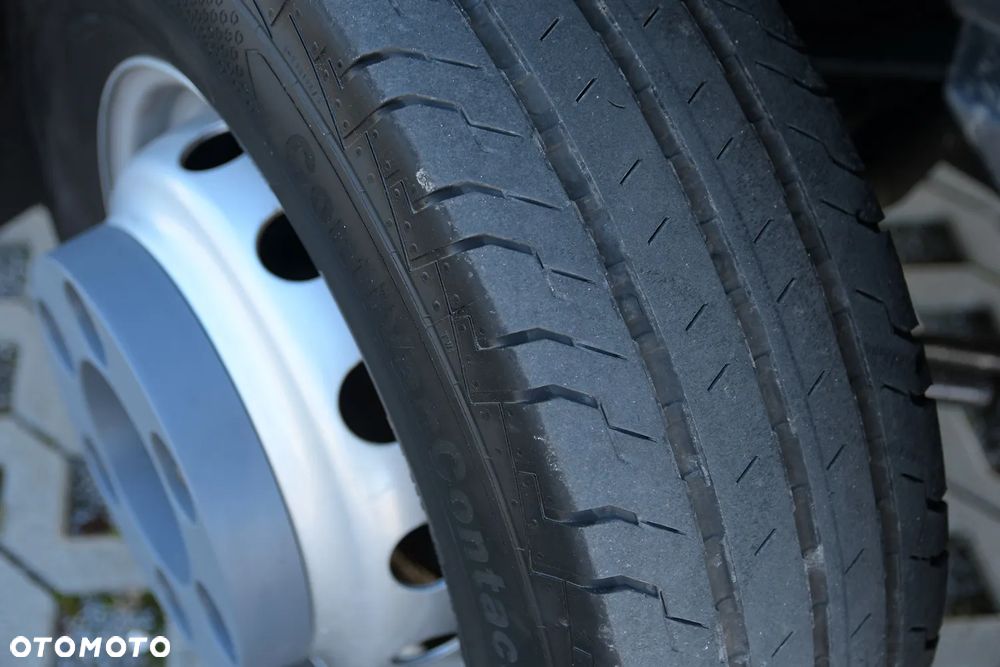 Iveco 72C17  3,0 170KM bez adblue euro 5 Zanotti Z380  6,1m 12 palet dł -20+20 ładowność 3460kg - 16