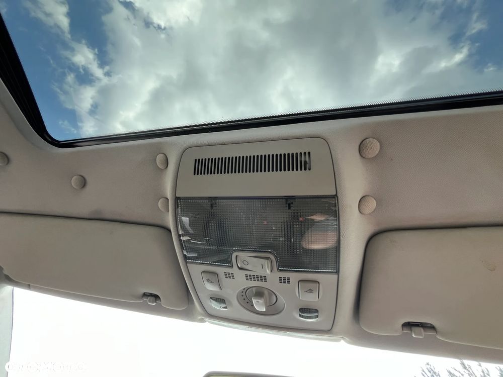 Audi A4 Avant 2.0 TDI - 12