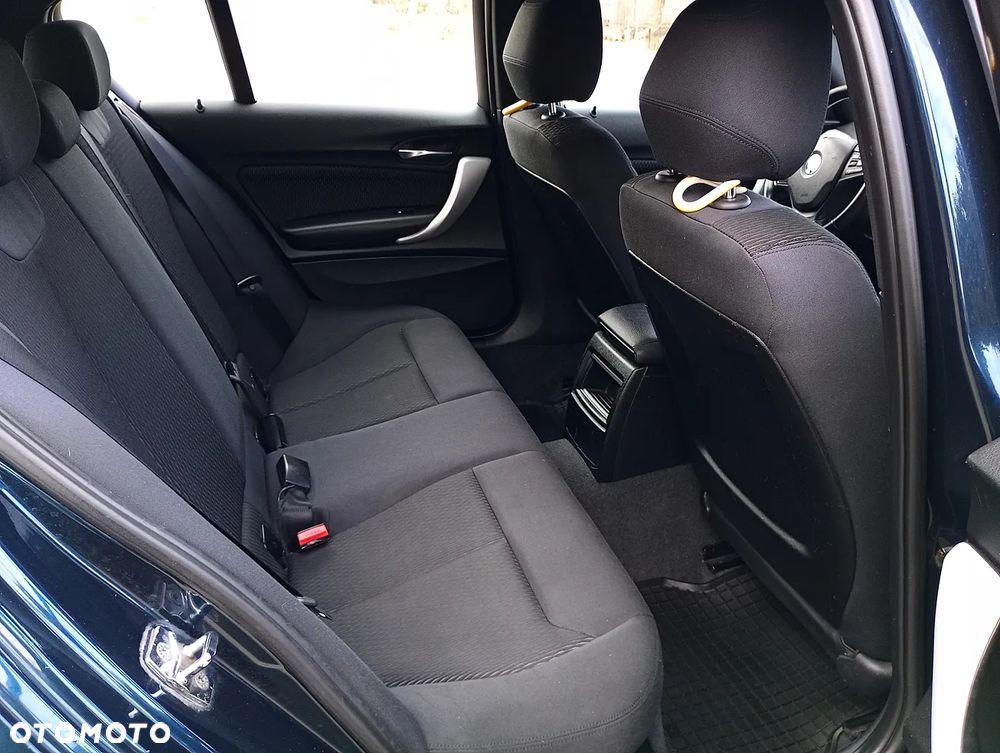 BMW Seria 1 116d EfficientDynamics Sport Line - 9
