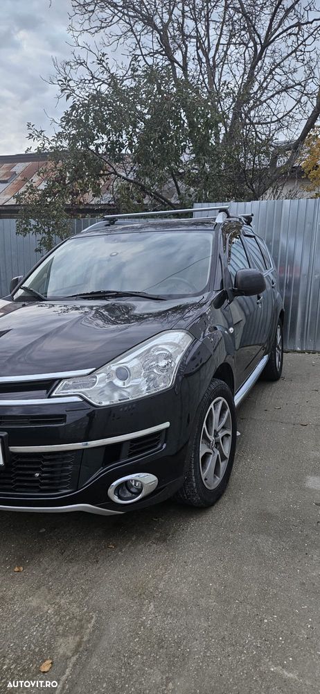 Citroën C-Crosser 2.2 HDI Exclusive - 2