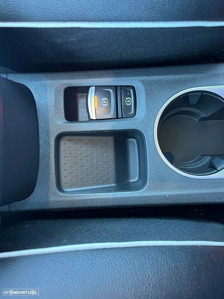 Renault Captur 1.0 TCe Techno - 17