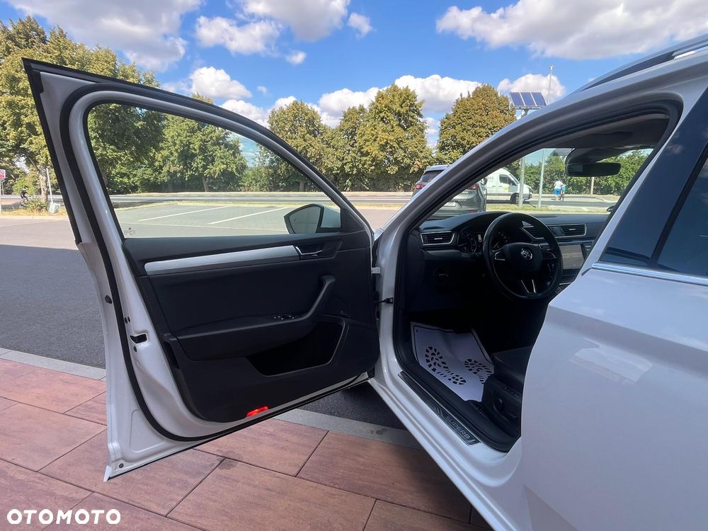 Skoda Superb 2.0 TSI 4x4 DSG Style - 40
