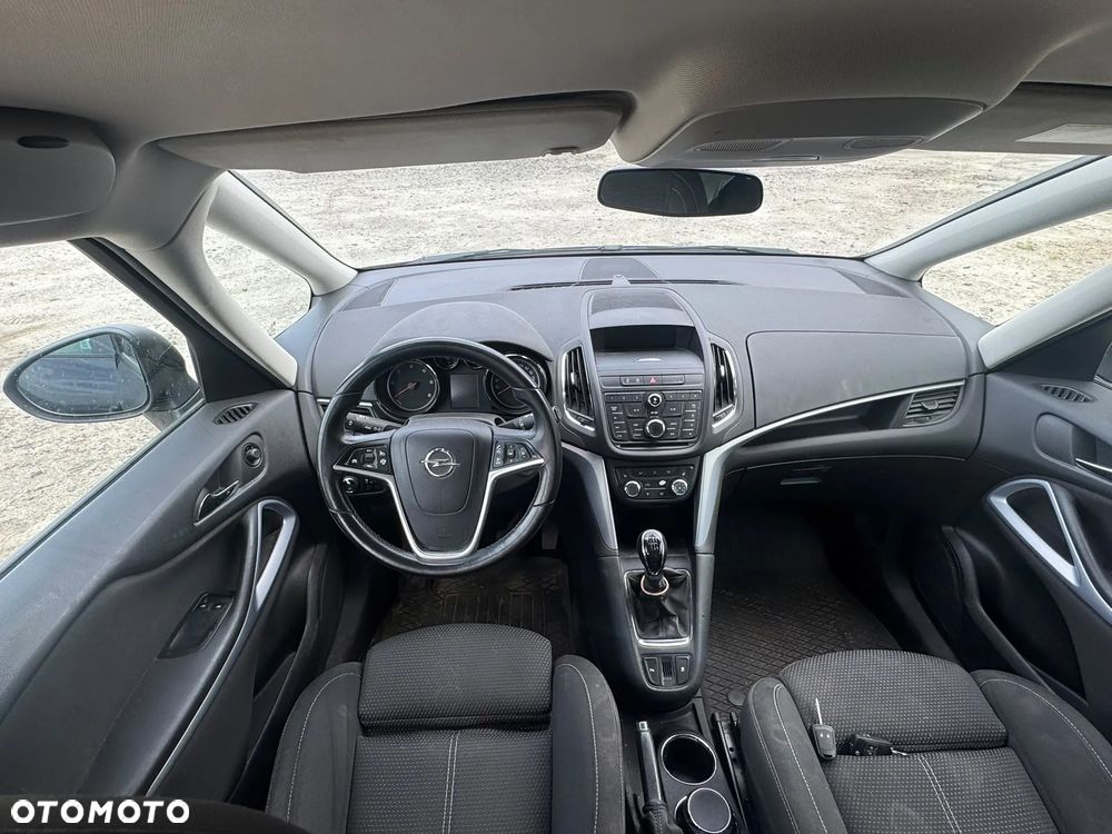 Opel Zafira Tourer 2.0 CDTI Edition - 2