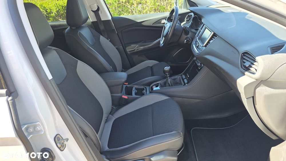 Opel Grandland X - 17