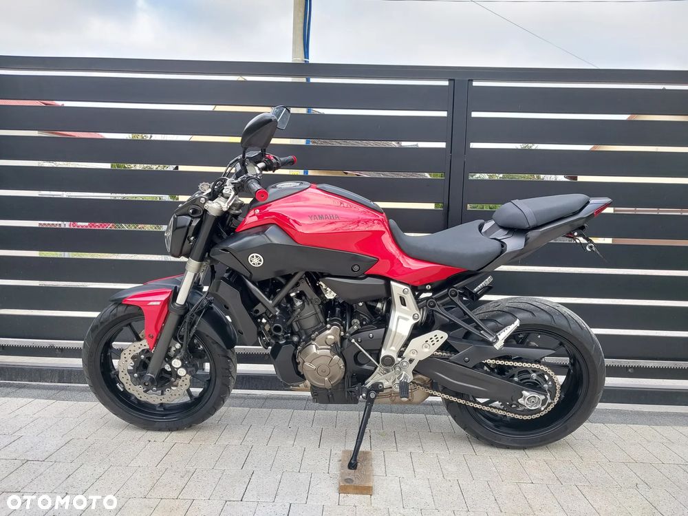 Yamaha MT - 1