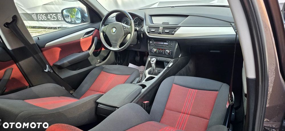 BMW X1 sDrive18i xLine - 16
