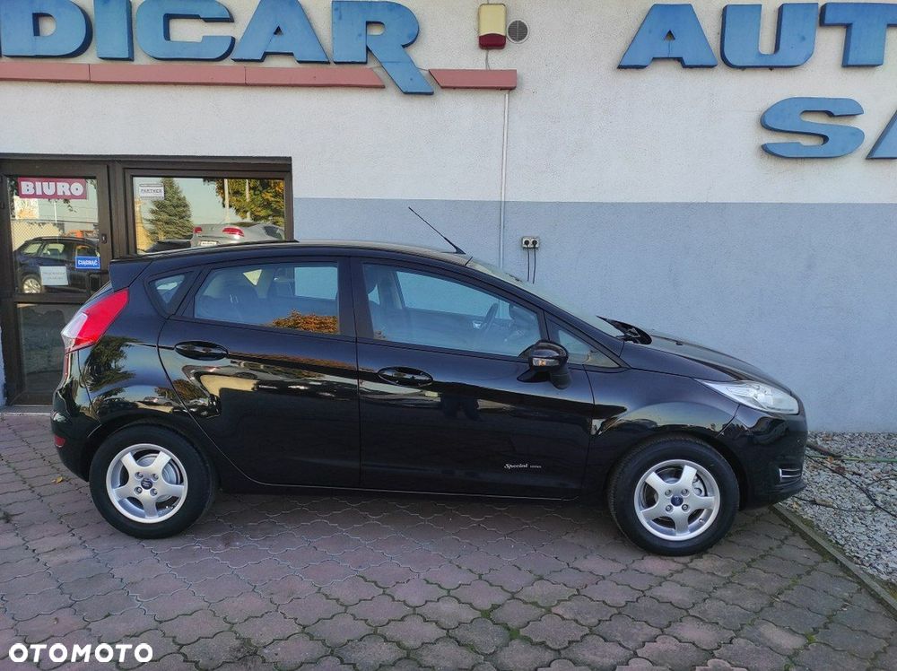 Ford Fiesta - 8