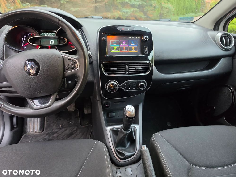 Renault Clio - 20