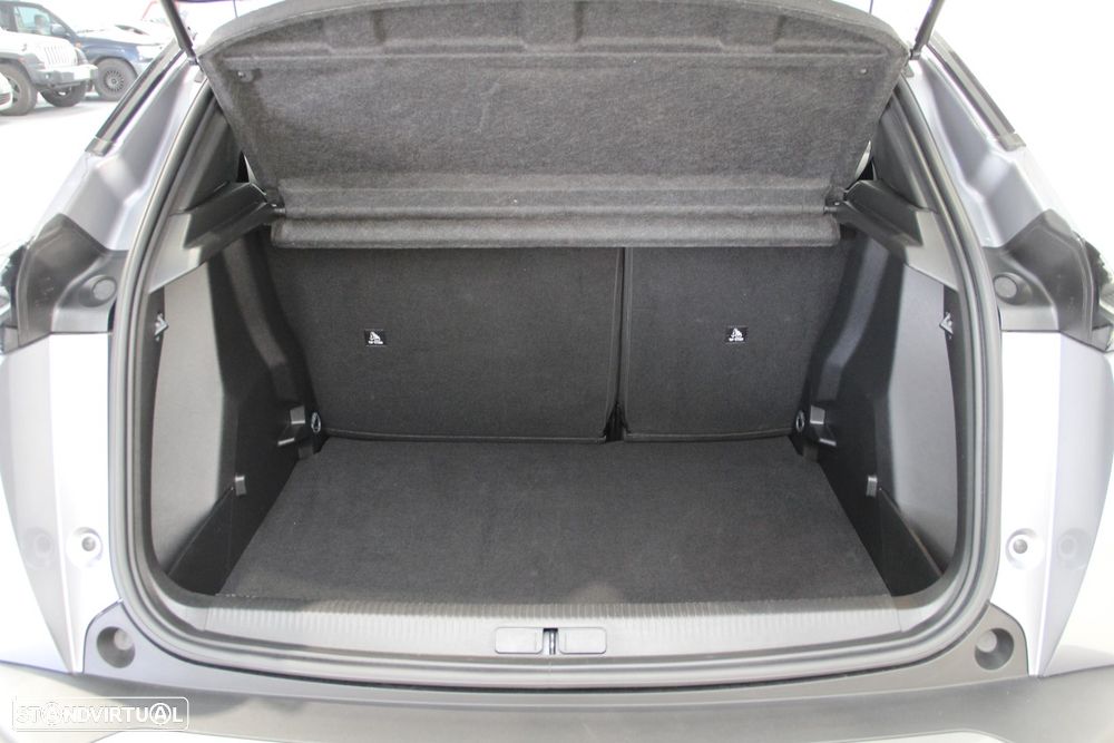 Peugeot 2008 1.2 Hybrid Allure e-DCS6 - 29