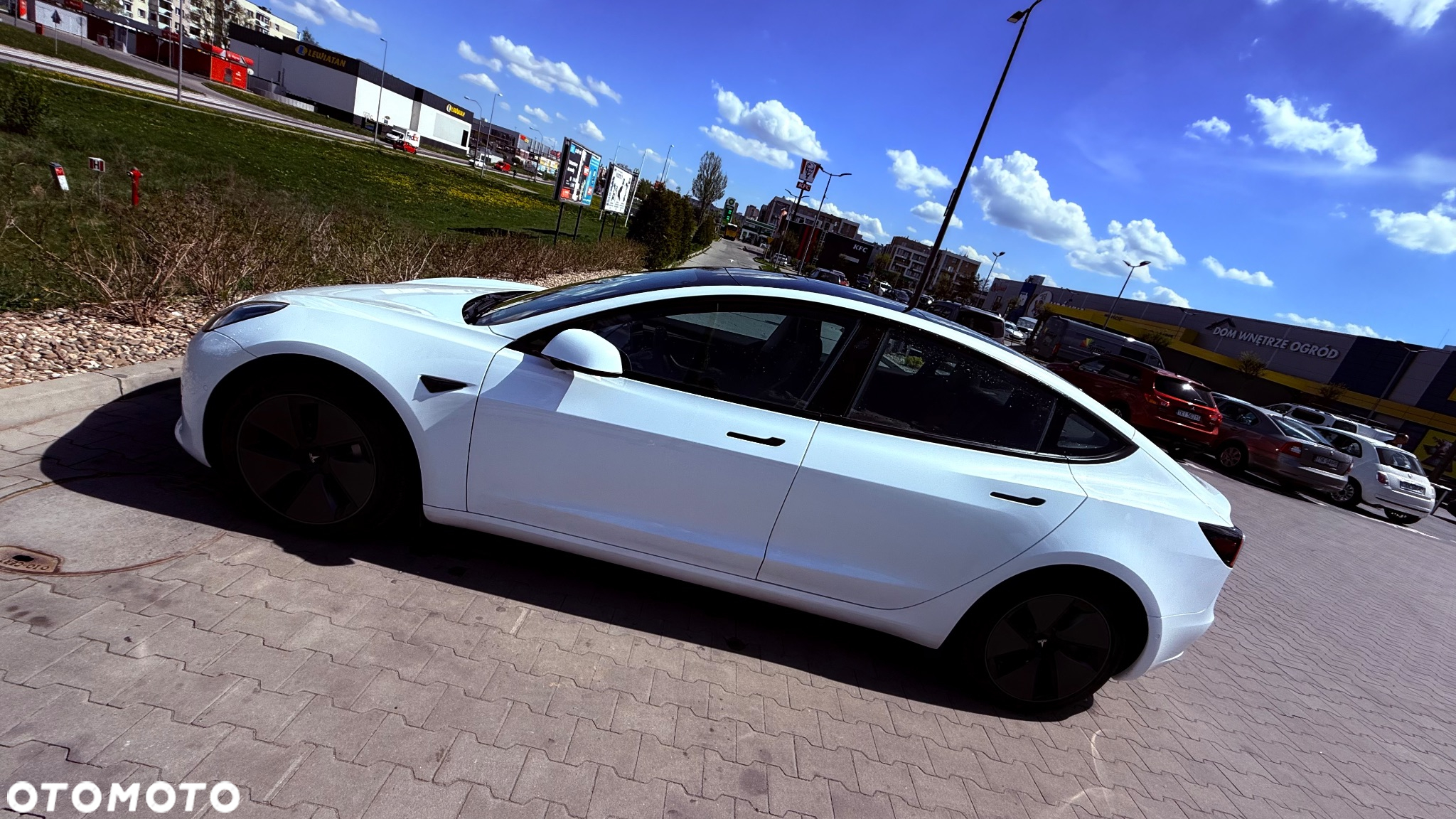 Tesla Model 3 Long Range AWD - 14