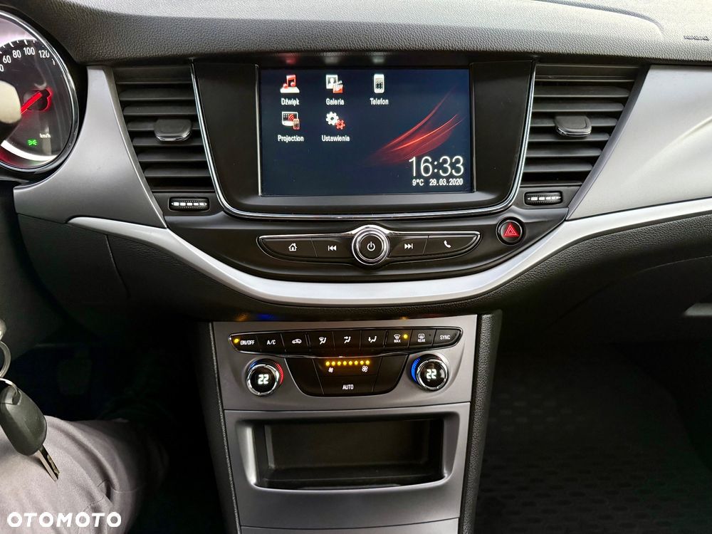 Opel Astra 1.6 D Start/Stop Dynamic - 12