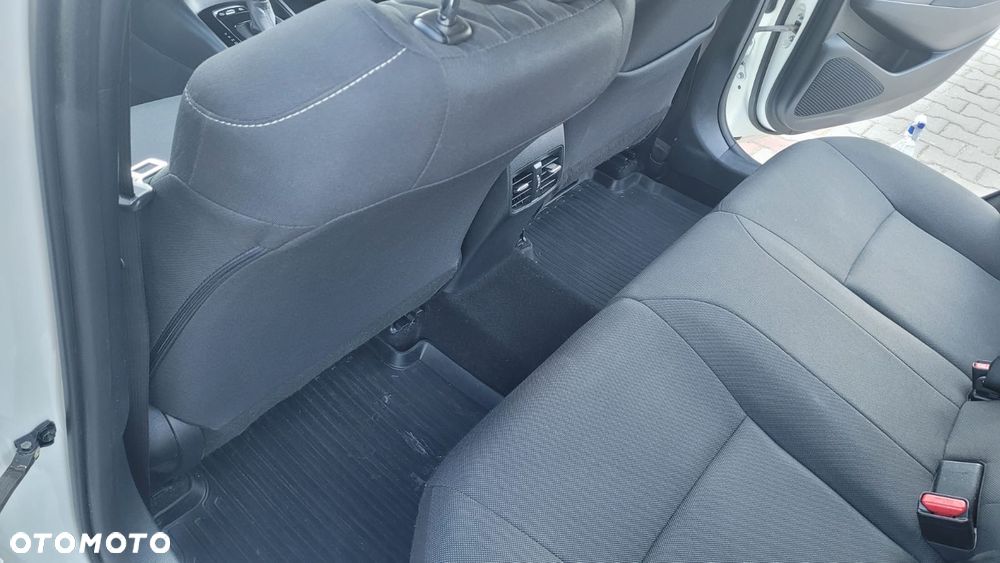 Toyota Corolla 1.8 Hybrid Active - 11