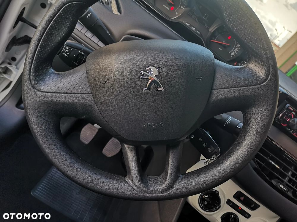 Peugeot 208 PureTech 68 Like - 14