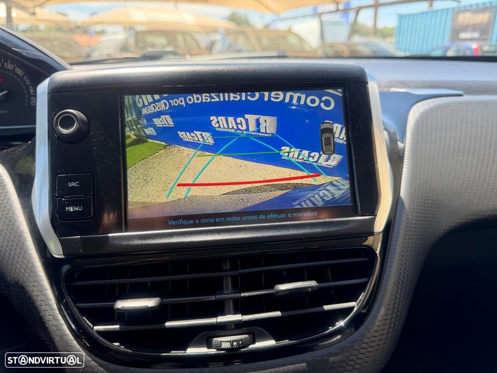 Peugeot 2008 1.2 PureTech Style - 10