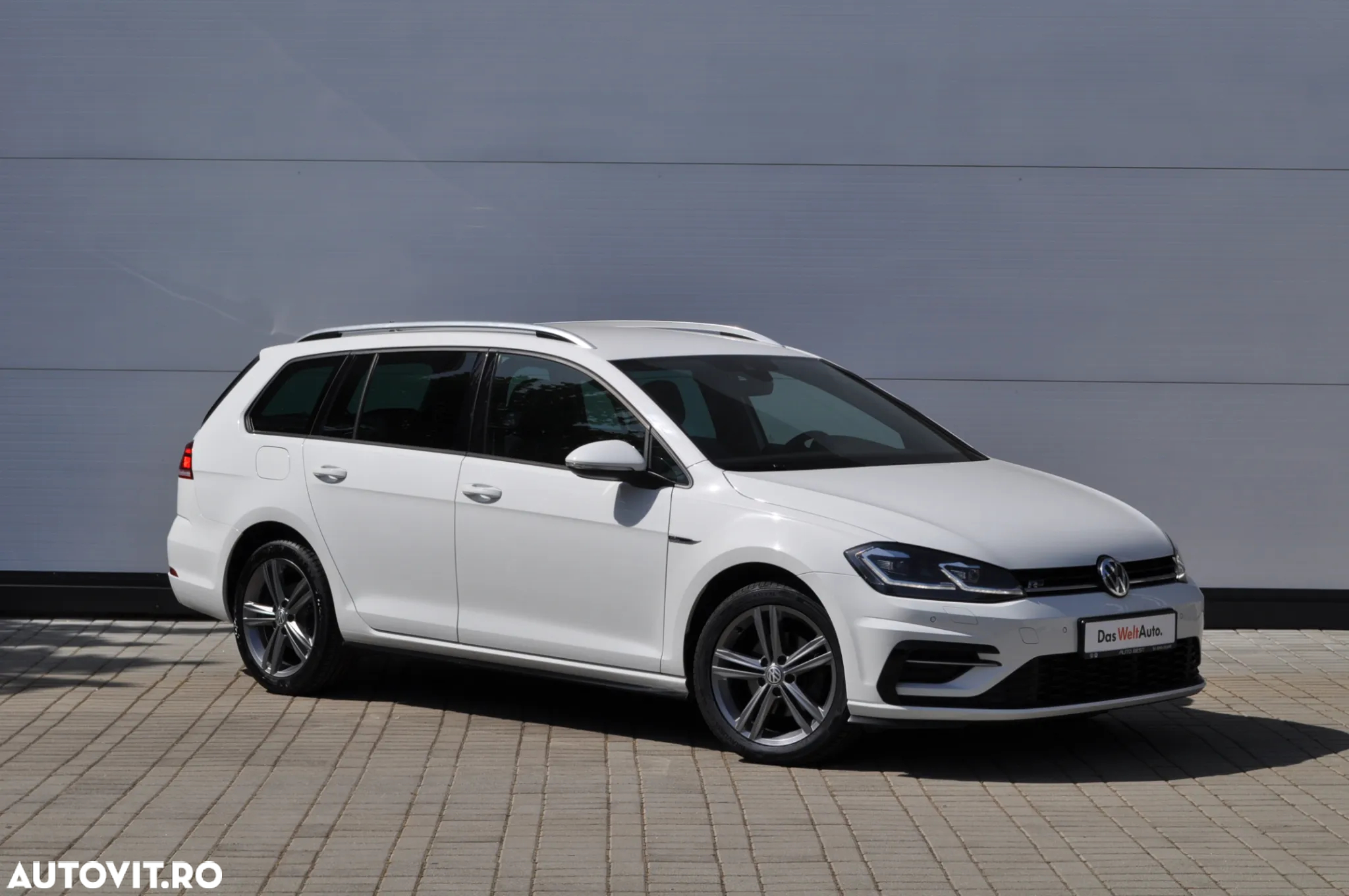 Volkswagen Golf 2.0 TDI DSG R-Line - 5