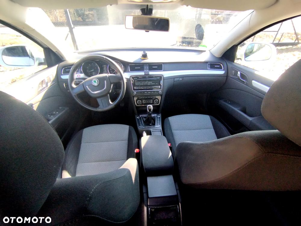 Skoda Superb - 10