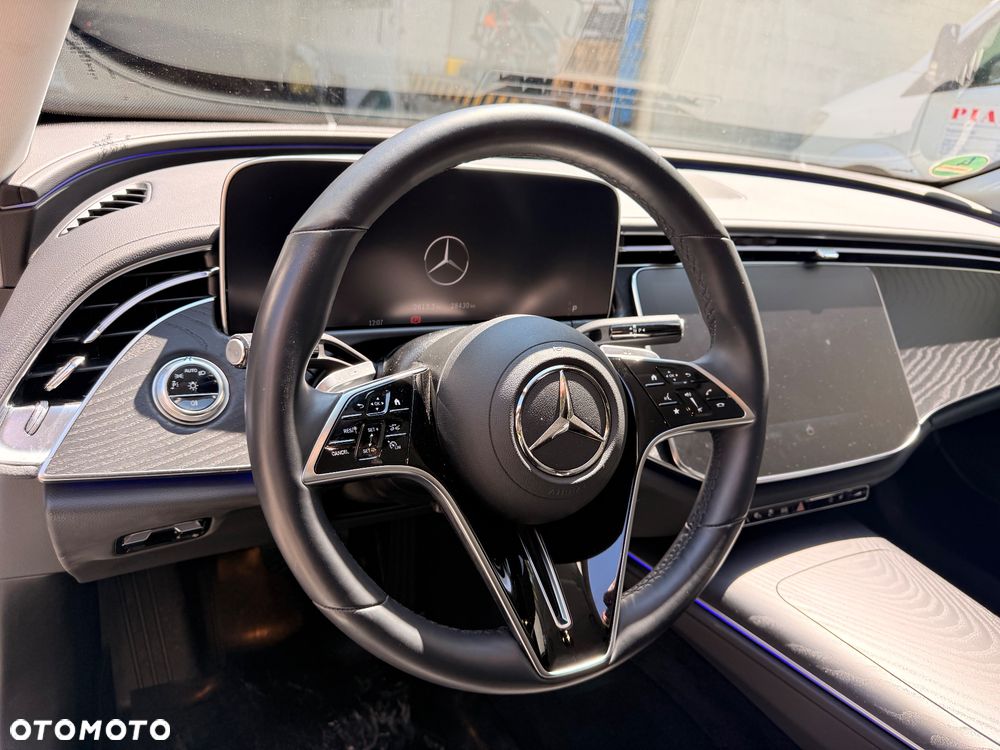 Mercedes-Benz Klasa E 300 de PHEV Avantgarde 9G-Tronic - 8