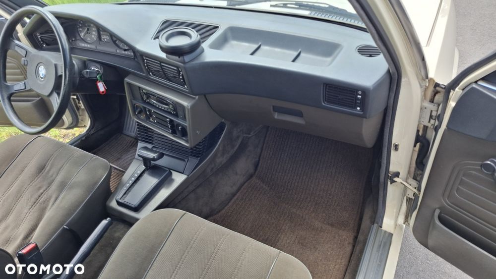 BMW Seria 5 - 8