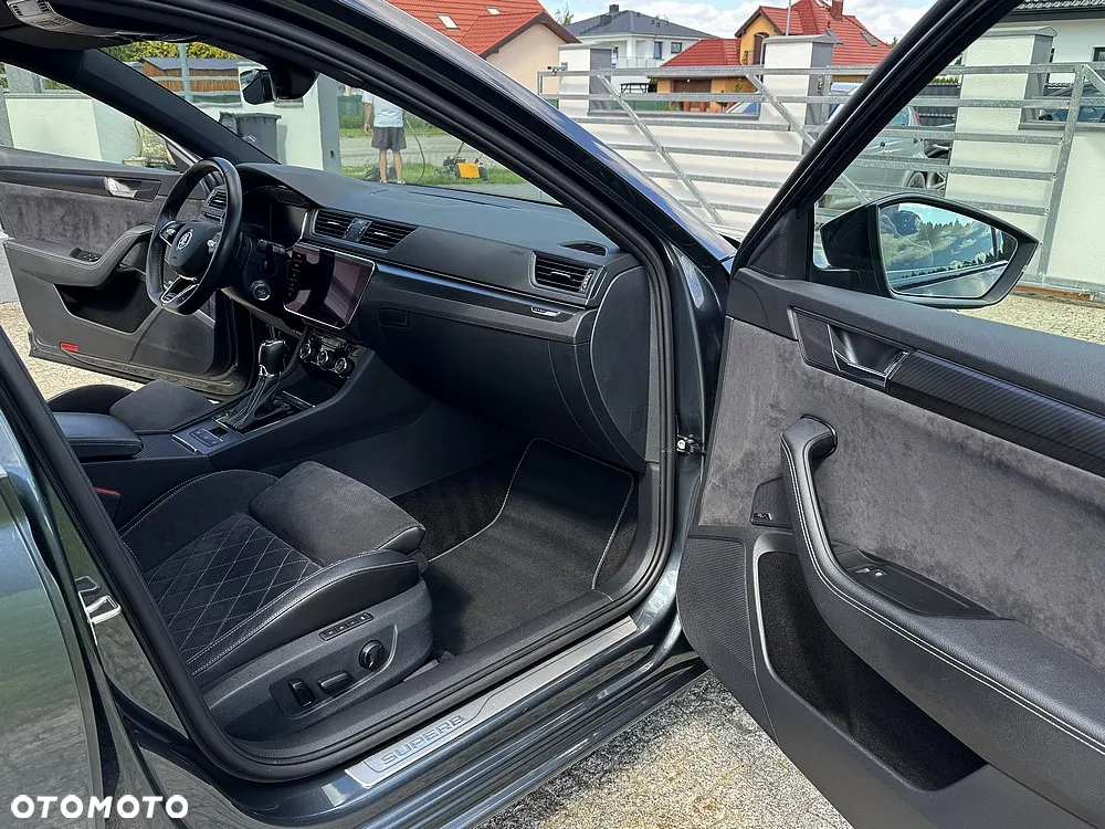Skoda Superb 2.0 TSI 4x4 Sportline DSG - 34