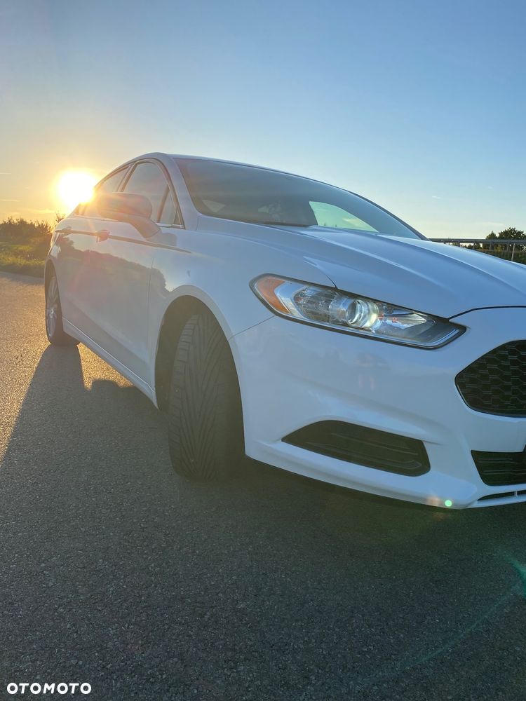 Ford Fusion - 17