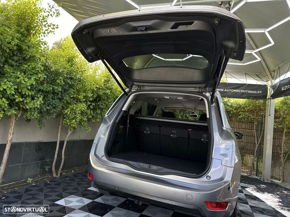 Citroën C4 Grand Picasso PureTech 130 Stop&Start SHINE - 6