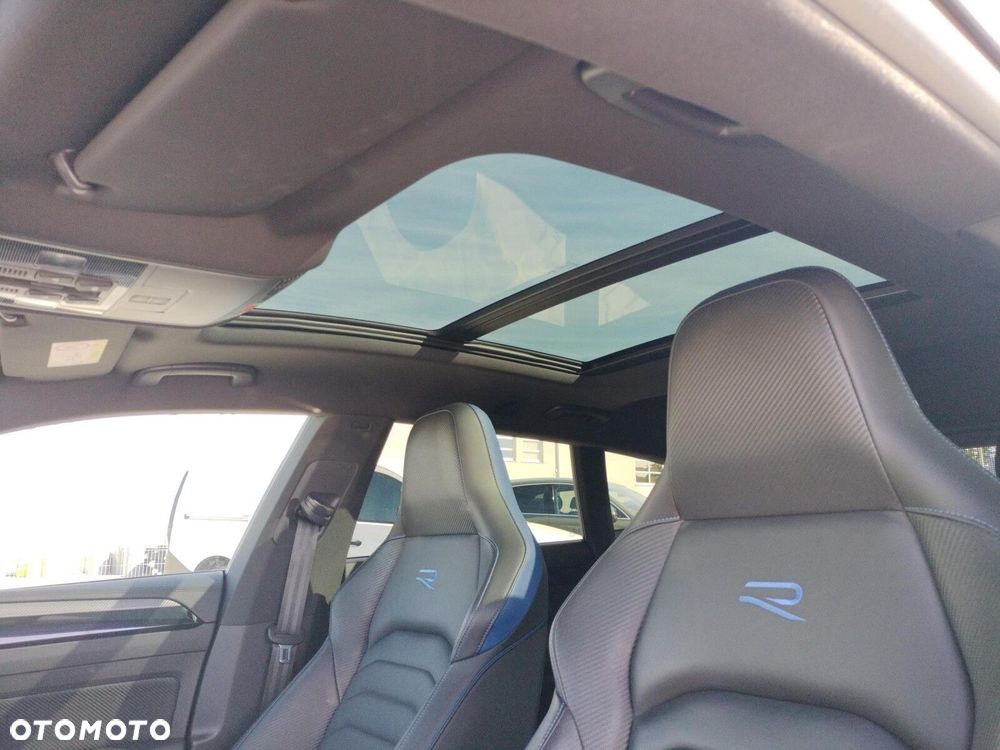 Volkswagen Arteon 2.0 TSI 4Motion R DSG - 32