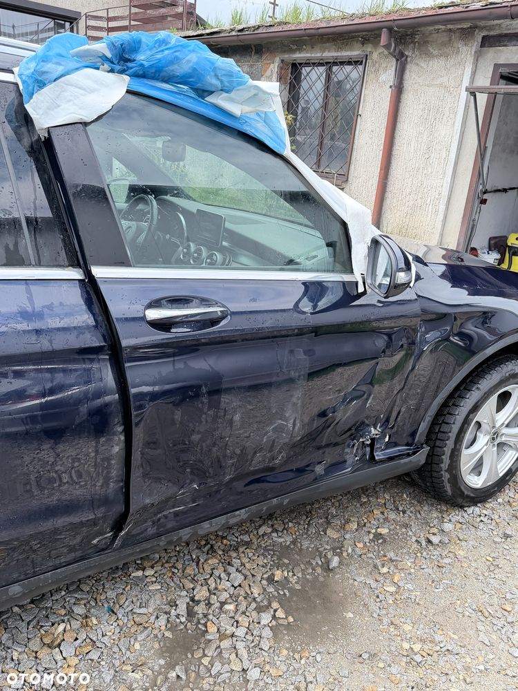 Mercedes-Benz GLC 300 4-Matic - 27