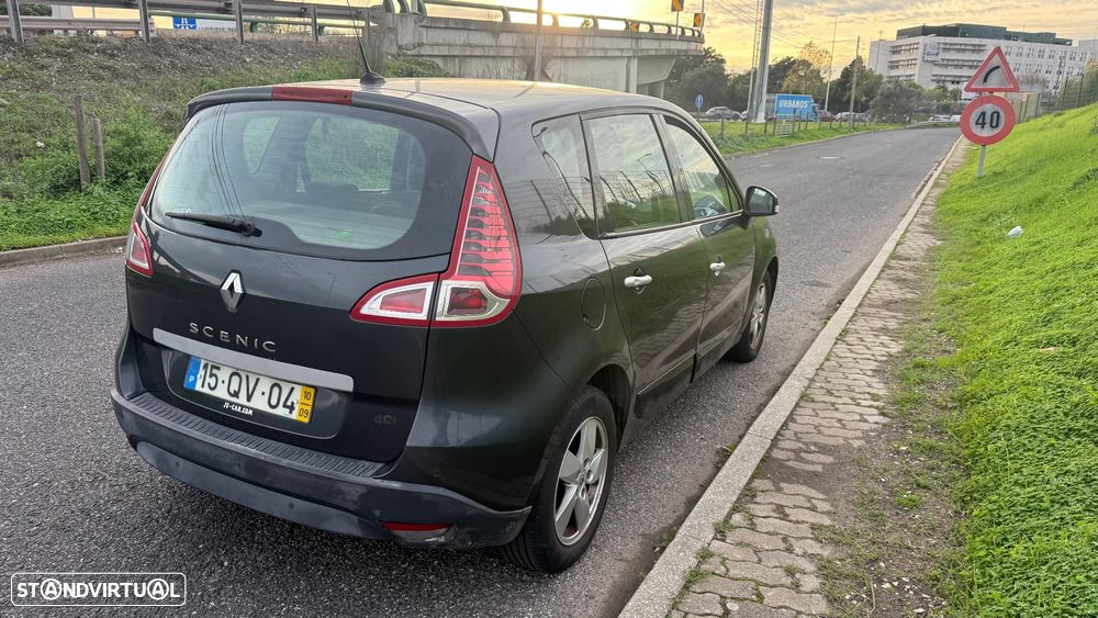 Renault Scénic dCi 110 LIMITED - 5