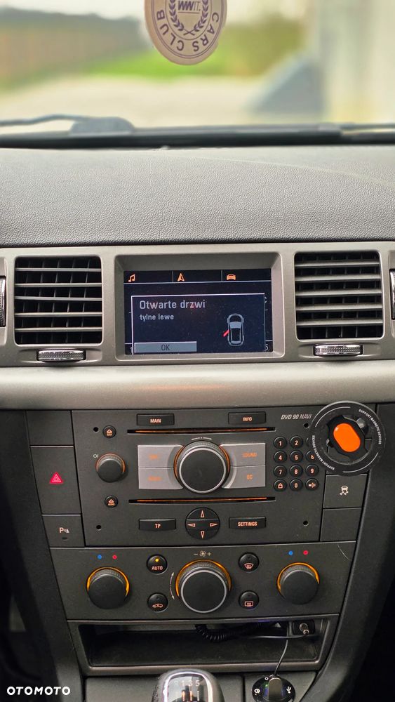 Opel Vectra GTS 1.9 CDTI - 23