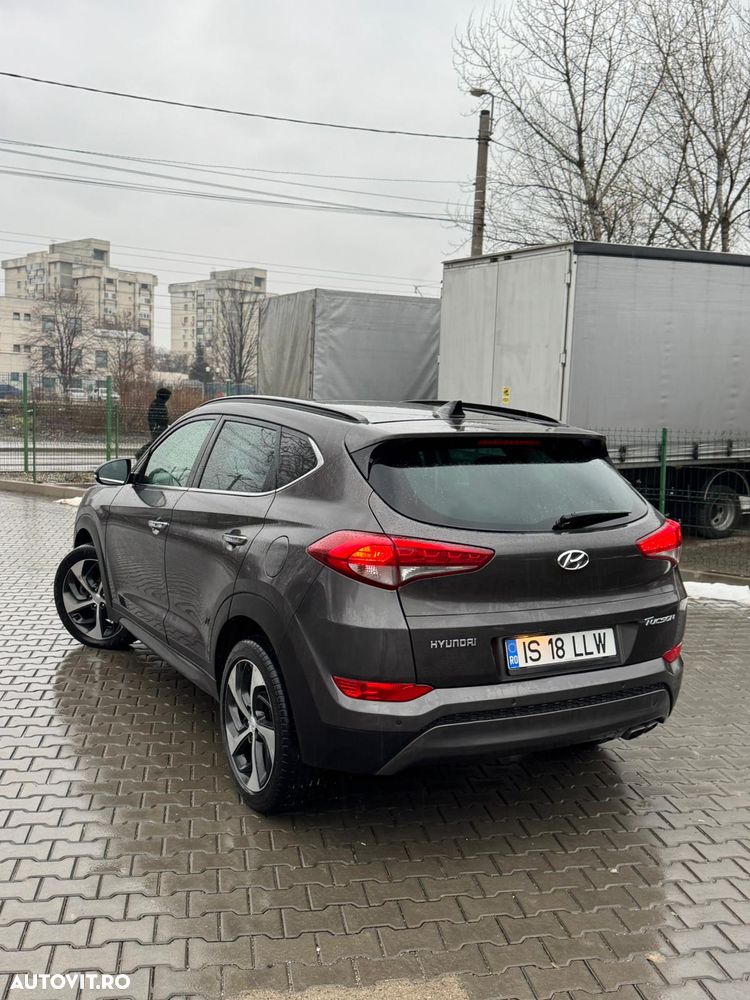 Hyundai Tucson - 10