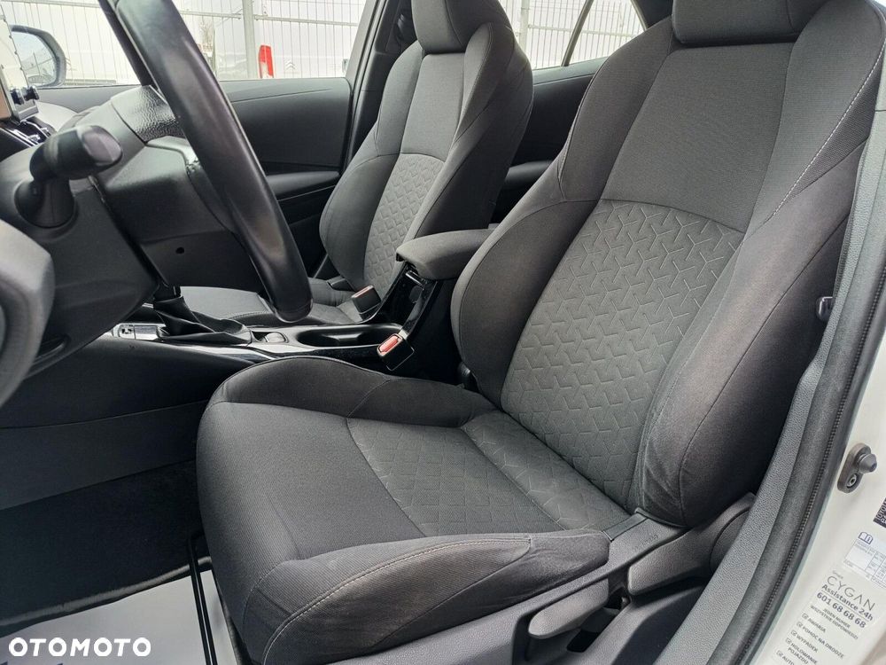 Toyota Corolla 1.8 Hybrid Comfort - 13