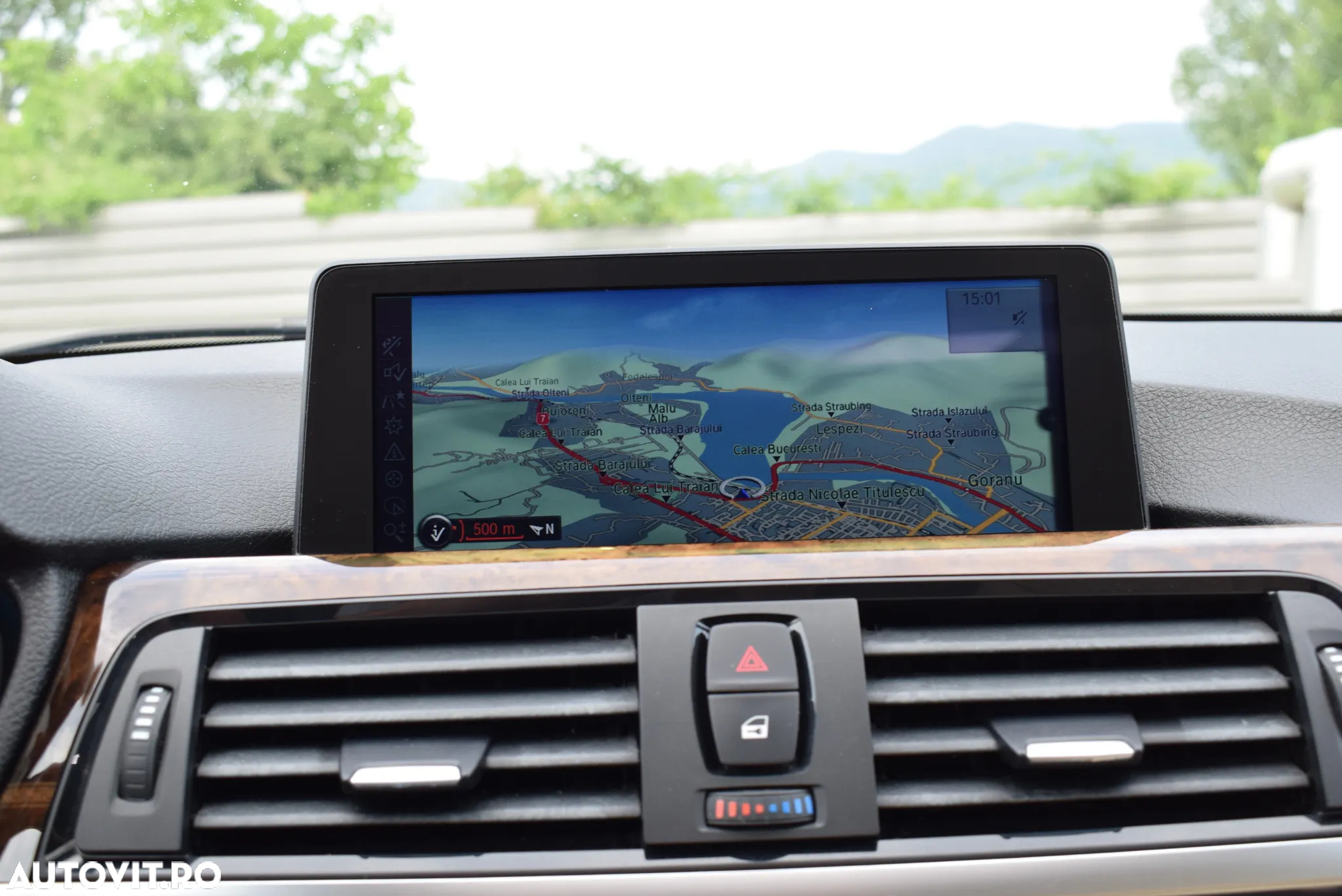 BMW Seria 3 320d Aut. Luxury Line - 22
