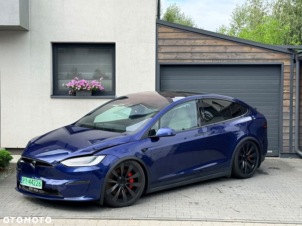 Tesla Model X Plaid - 2