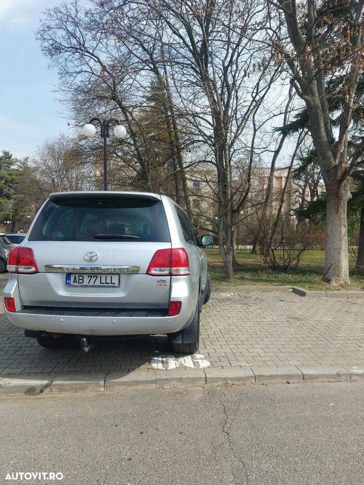 Toyota Land Cruiser V8 D-4D Automatik Executive - 11