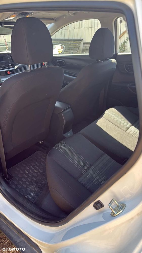 Hyundai Bayon - 6