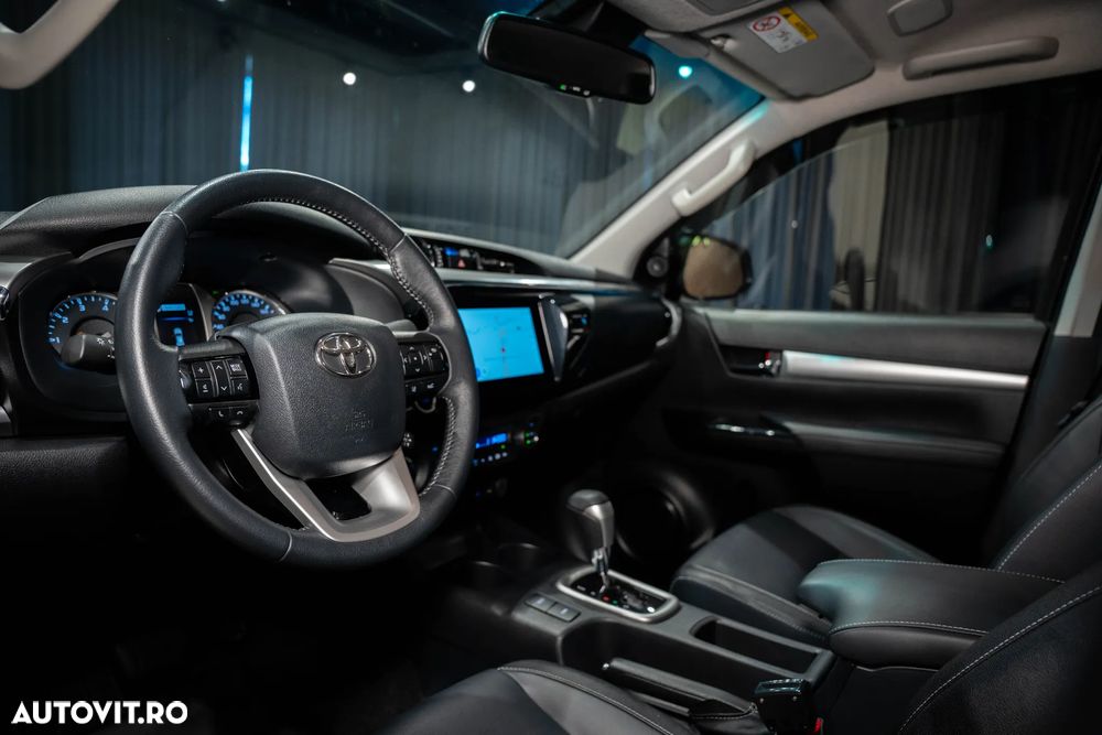 Toyota Hilux 2.4D 150CP 4x4 Double Cab AT Executive - 26