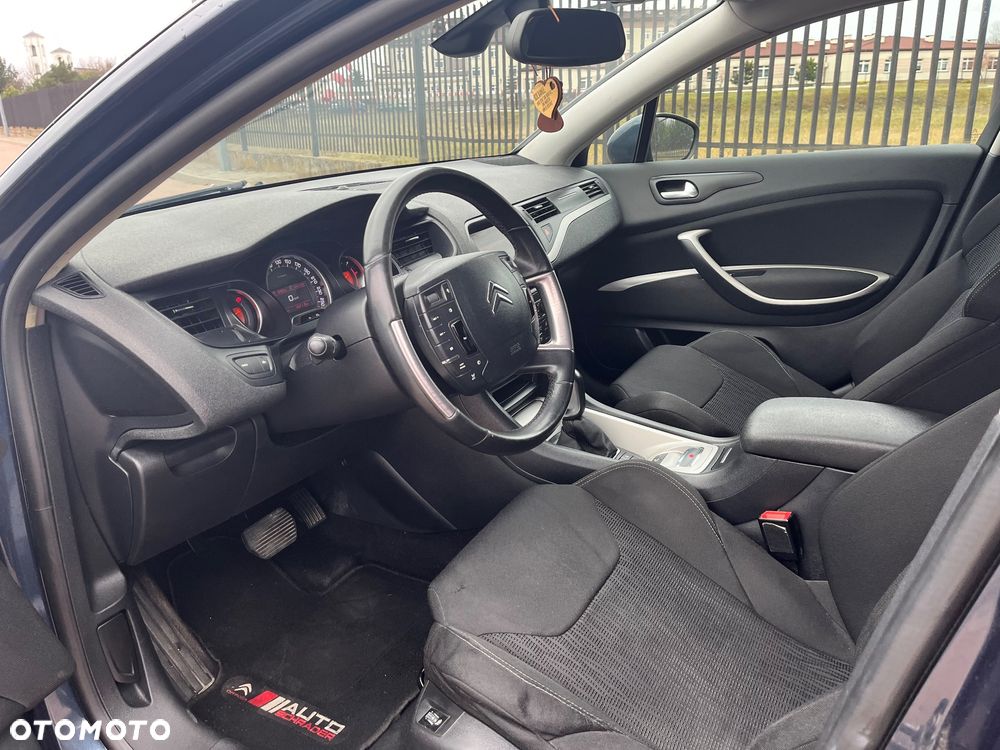 Citroën C5 HDi 165 FAP Exclusive - 6