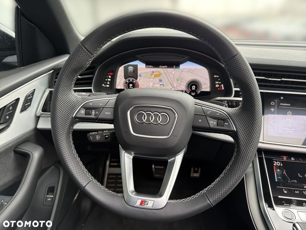 Audi Q8 - 19